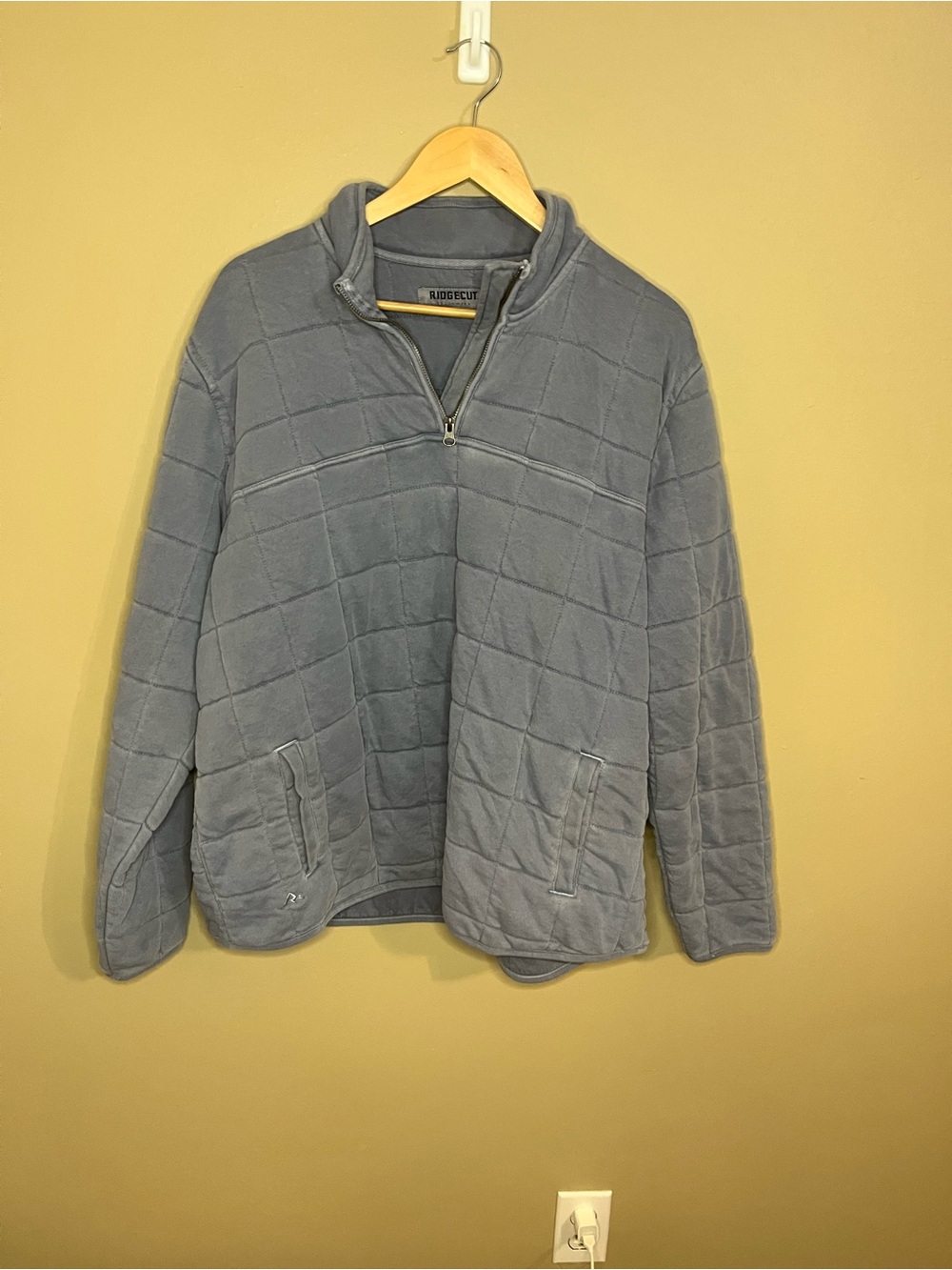 Ridgecut Quilted Half-Zip Pullover - Slate Blue